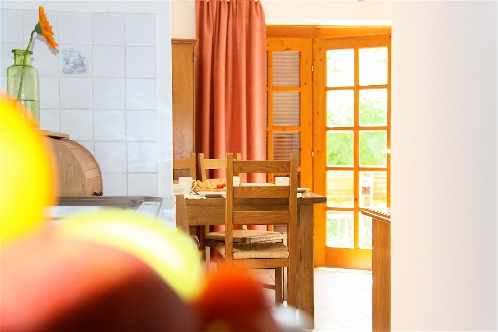 Hotel Sunshine Balatonlelle Exterior foto